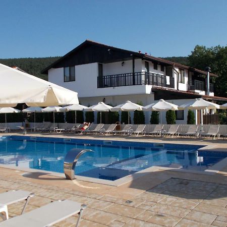 Guest House Bukor Shtepi Mandrica Dış mekan fotoğraf