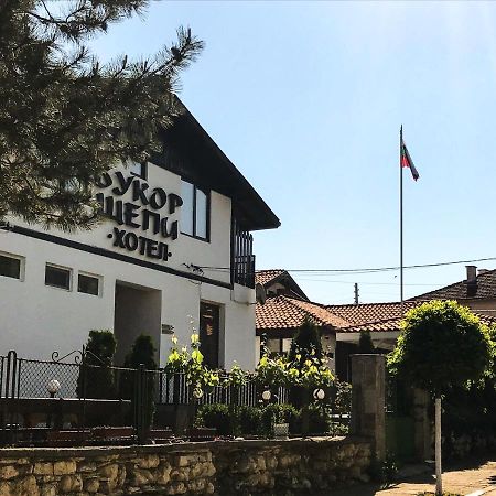 Guest House Bukor Shtepi Mandrica Dış mekan fotoğraf