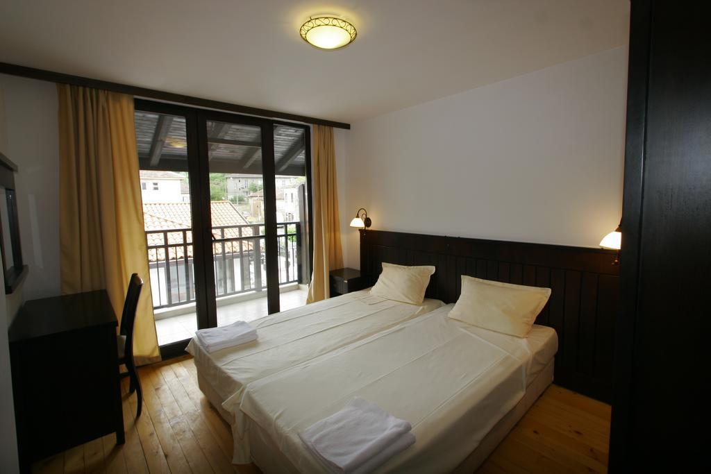 Guest House Bukor Shtepi Mandrica Dış mekan fotoğraf