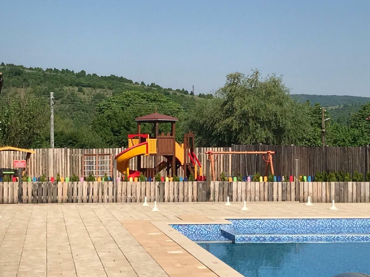 Guest House Bukor Shtepi Mandrica Dış mekan fotoğraf