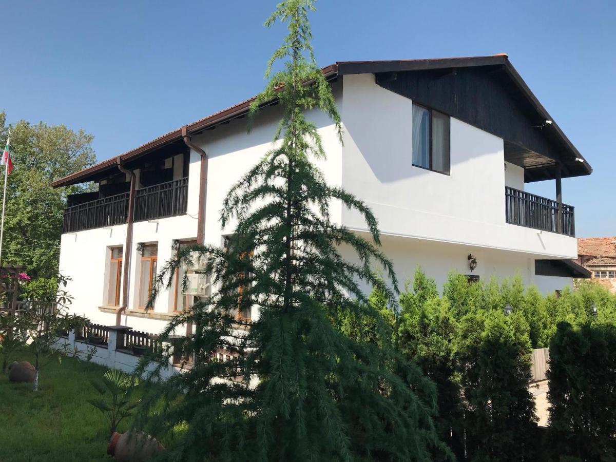 Guest House Bukor Shtepi Mandrica Dış mekan fotoğraf
