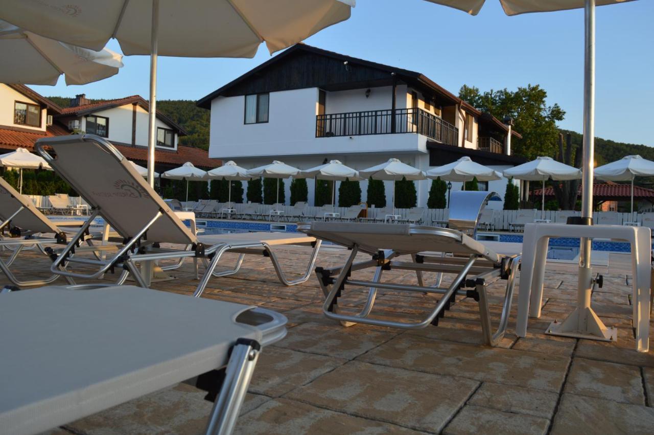 Guest House Bukor Shtepi Mandrica Dış mekan fotoğraf